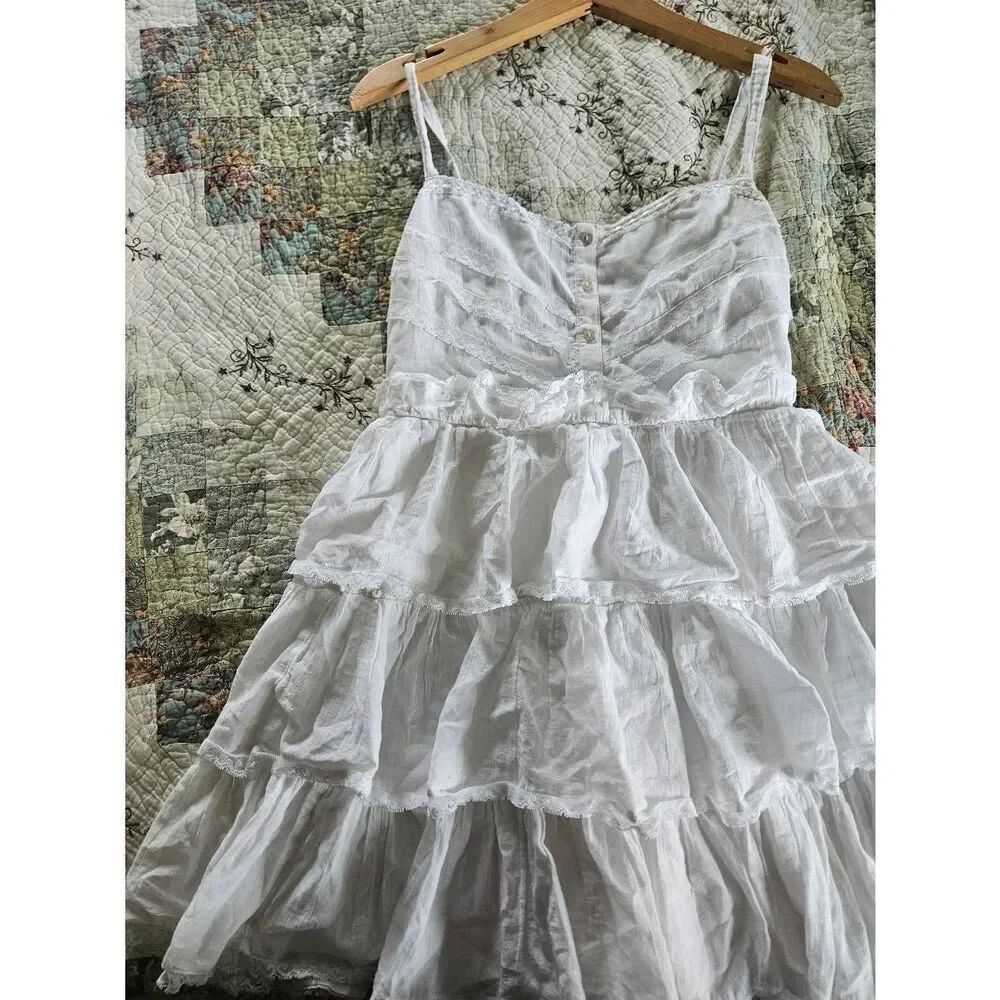 American Eagle White Tiered Lace Mini Dress Cottagecore Boho Ruffle Smocked M